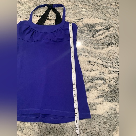 2- Lululemon tops , believed, size small - Picture 10 of 10